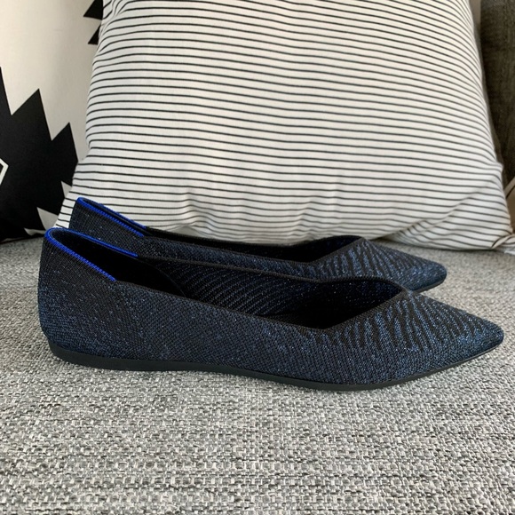 ❌SOLD❌ NEW Rothy’s Night Metallic Zebra Points - Picture 3 of 6